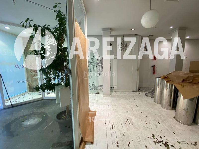 Foto 7a4ae240-8f49-48b5-9682-36f49c1d4f35. Lloguer local comercial a bengoetxea kalea 3 a Área Romántica Donostia - San Sebastián
