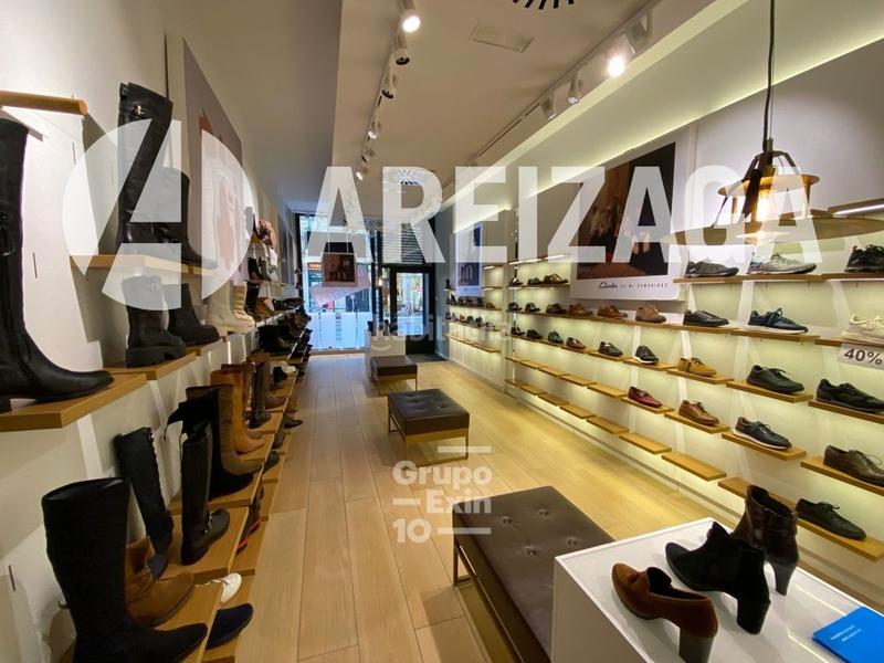 Foto 10e5bd2e-3bc2-4e10-baae-d85289c0f90b. Location local commercial dans elkano kalea calle elcano 7 dans Donostia - San Sebastián