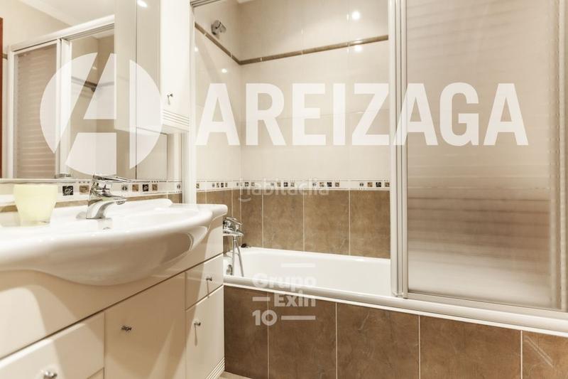 Foto 67546865-6756-4128-99bc-7b5967723245. Casa bifamiliare con riscaldamento parcheggio in Miramon-Zorroaga Donostia - San Sebastián