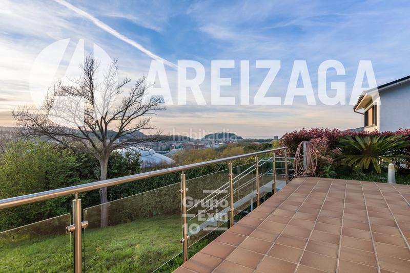 Foto aabc8d74-b8ce-4371-b371-8476fa583c2e. Casa bifamiliare con riscaldamento parcheggio in Miramon-Zorroaga Donostia - San Sebastián
