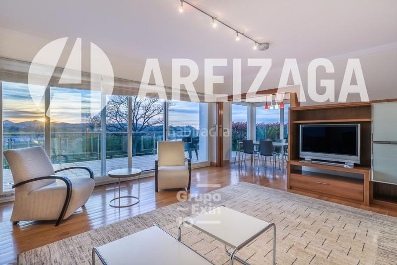 Foto ee9a2c61-34fc-4ec8-ace4-2917a0bdd5e6. Casa bifamiliare con riscaldamento parcheggio in Miramon-Zorroaga Donostia - San Sebastián