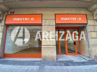 Lloguer Local Comercial a Usandizaga kalea 3. Alquiler de estupendo localcomercial de 230 m2 útilesen pleno ba