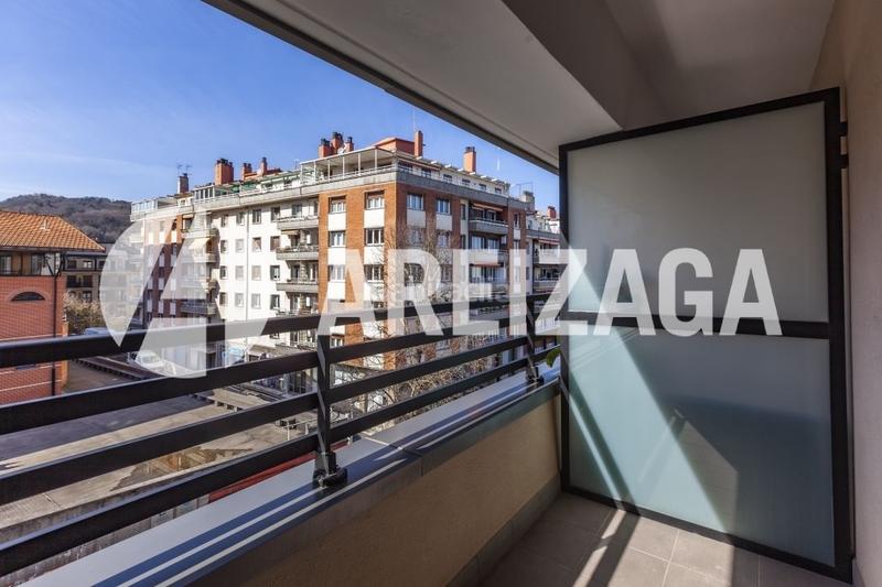 Foto ff2a261f-40e8-41cd-8f55-754b86f58dfa. Appartamento in Antiguo Donostia - San Sebastián