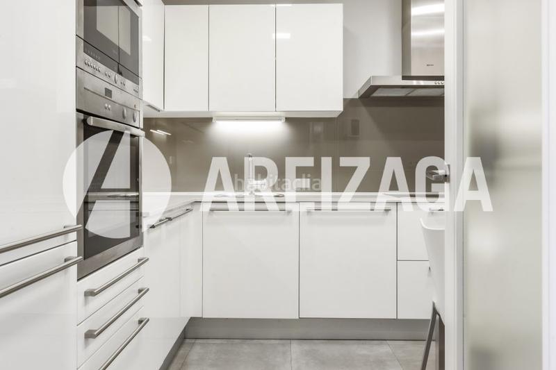 Foto 33434b07-78f3-4522-8e5d-442f14ba89aa. Appartamento in antso jakituna hiribidea sancho el sabio 28 in Donostia - San Sebastián