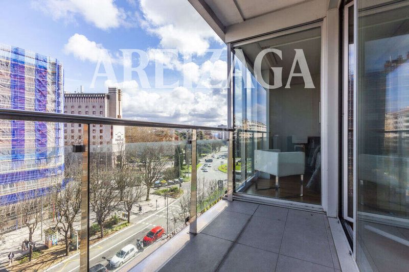 Foto 39a69e14-2c2b-4944-8efd-f96ad1f0e560. Etagenwohnung in avenida sancho el sabio 28 in Amara Donostia - San Sebastián