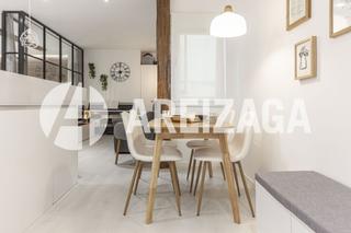 Appartement  Zabaleta kalea. Coqueto apartamento junto a la zurriola, totalmente reformado, m