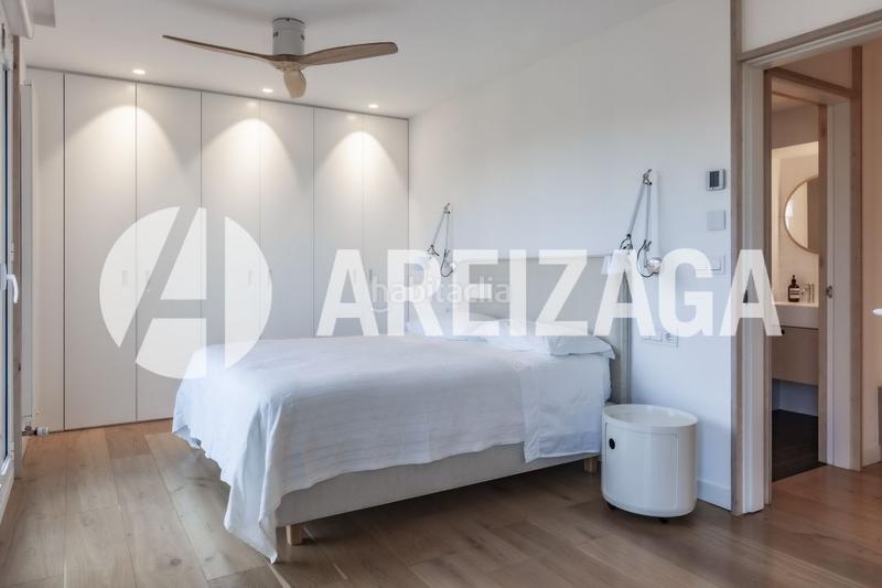 Foto a66a02bc-1f62-4d2f-8ff8-e0a31641e7be. Pis amb calefacció aparcament a Amara Zaharra-Arbaizenea Donostia - San Sebastián