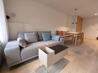 Lloguer Pis a Amara. Precioso piso reformado de dos habitaciones dobles con baño prop