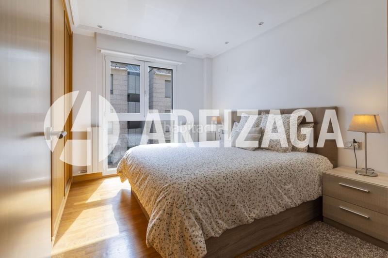 Foto 0aa2d4b2-b23a-4169-97ad-0c9d9dfea380. Piso Riberas de loiola espaciosa y luminosa vivienda en décima planta, con terraza y vistas al río urumea. con garaje opcional. piso i en Donostia - San Sebastián