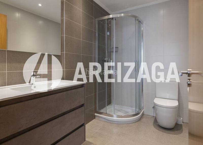 Foto 8a4810d4-6357-442c-a175-360377bc5725. Piso Riberas de loiola espaciosa y luminosa vivienda en décima planta, con terraza y vistas al río urumea. con garaje opcional. piso i en Donostia - San Sebastián