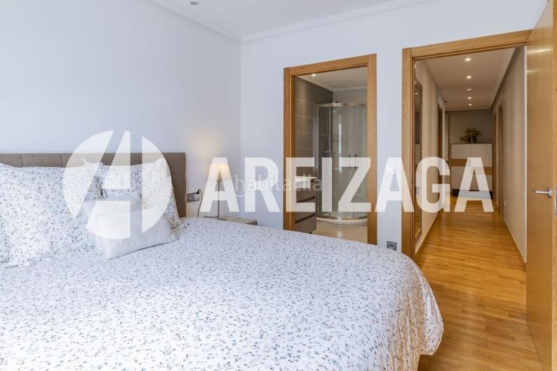 Foto 9e061832-a2cd-4a57-b0cb-3169e6a5d0a2. Piso Riberas de loiola espaciosa y luminosa vivienda en décima planta, con terraza y vistas al río urumea. con garaje opcional. piso i en Donostia - San Sebastián