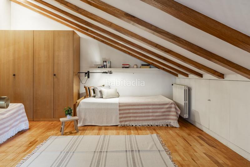 Foto 98f8b2e5-7a66-486a-95c0-49310d1bf6d3. Casa aparellada amb calefacció aparcament a Aiete Donostia - San Sebastián