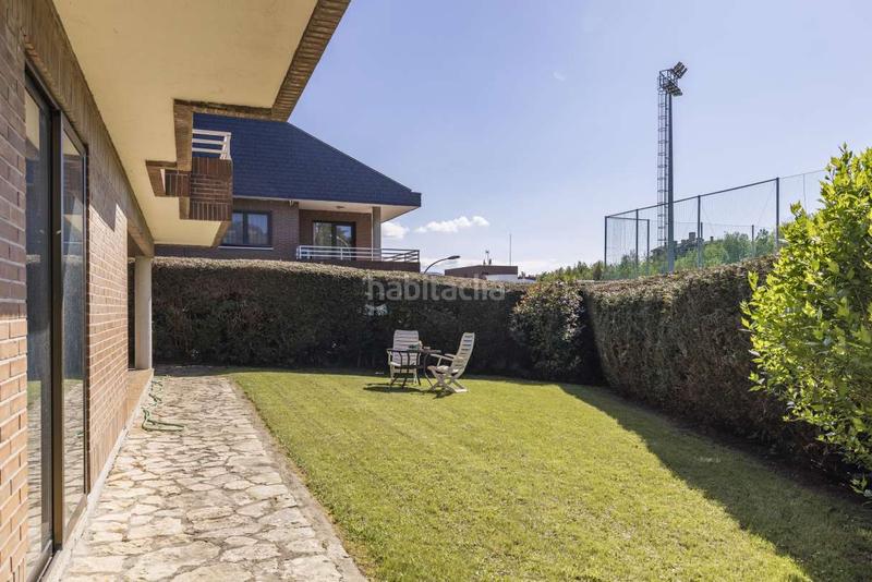 Foto ee5397ce-2171-42c4-ab07-e5033704e89b. Casa aparellada amb calefacció aparcament a Aiete Donostia - San Sebastián
