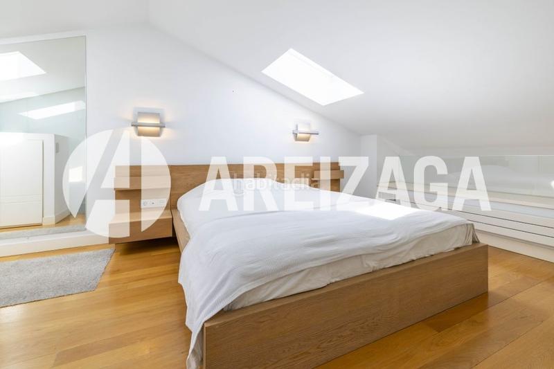 Foto 01a10e1d-6ed7-4fb6-8548-7b7bed382bf4. Piso en san martin kalea 25 venta de ático dúplex de alto nivel en pleno centro de san sebastián en Donostia - San Sebastián