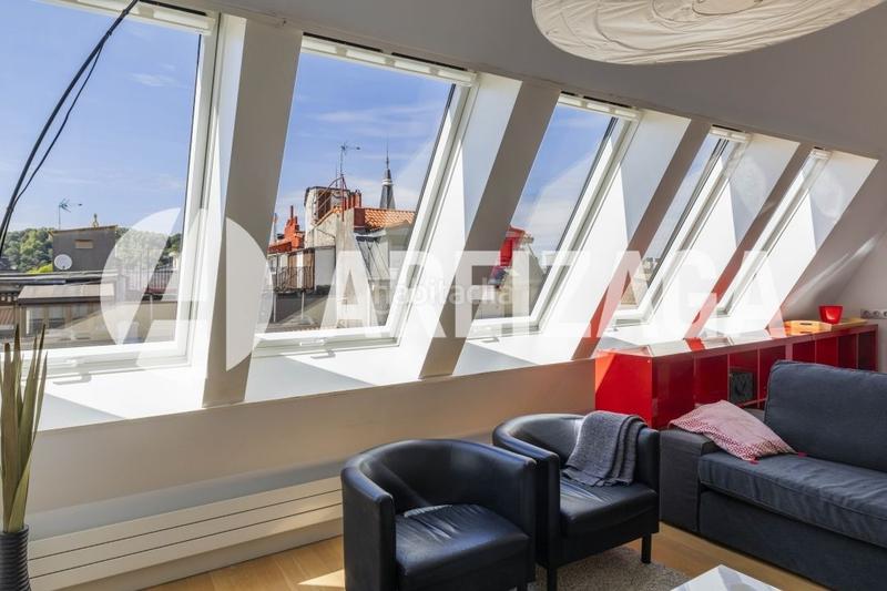 Foto 4754f619-88c5-407b-8389-26e6bd20e24b. Piso en san martin kalea 25 venta de ático dúplex de alto nivel en pleno centro de san sebastián en Donostia - San Sebastián