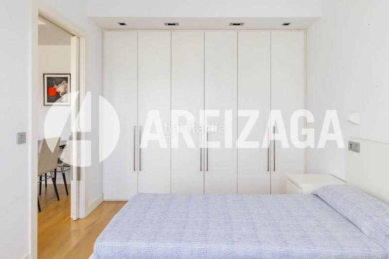 Foto de1d9663-91ff-48e1-b81f-ff36b9897038. Piso en san martin kalea 25 venta de ático dúplex de alto nivel en pleno centro de san sebastián en Donostia - San Sebastián