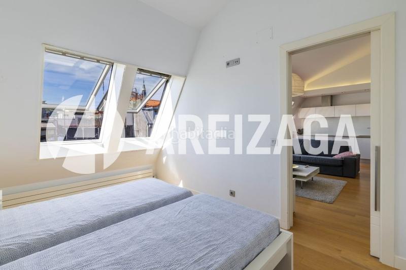 Foto de1f704d-329d-4276-a724-e9d7915afc0b. Piso en san martin kalea 25 venta de ático dúplex de alto nivel en pleno centro de san sebastián en Donostia - San Sebastián