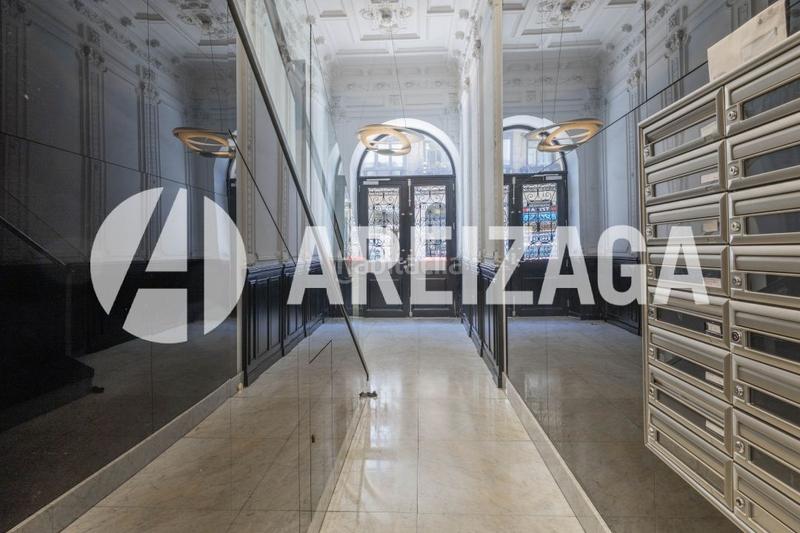 Foto e3d7c735-e76b-4856-a7ec-34ad3cf1a569. Piso en san martin kalea 25 venta de ático dúplex de alto nivel en pleno centro de san sebastián en Donostia - San Sebastián