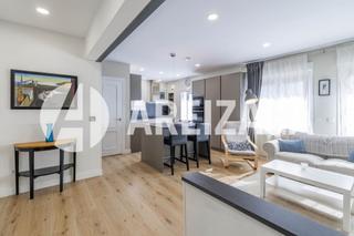 Duplex en Jauregi kalea palacio 4. Precioso dplex, totalmente reformado, a 5 minutos andando de la