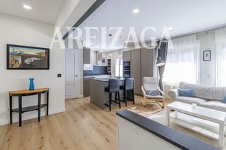 Duplex à Calle jauregi 4. Precioso dúplex, totalmente reformado, a 5 minutos andando de la