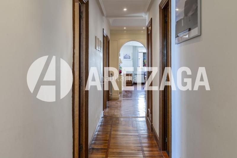 Foto 26fb2605-b6b9-4a0a-af8d-eed480a7adc9. Piso en zurriola hiribidea 16 bis vivienda en 1 línea, chaflán, con vistas panorámicas al mar, en planta alta. en Donostia - San Sebastián