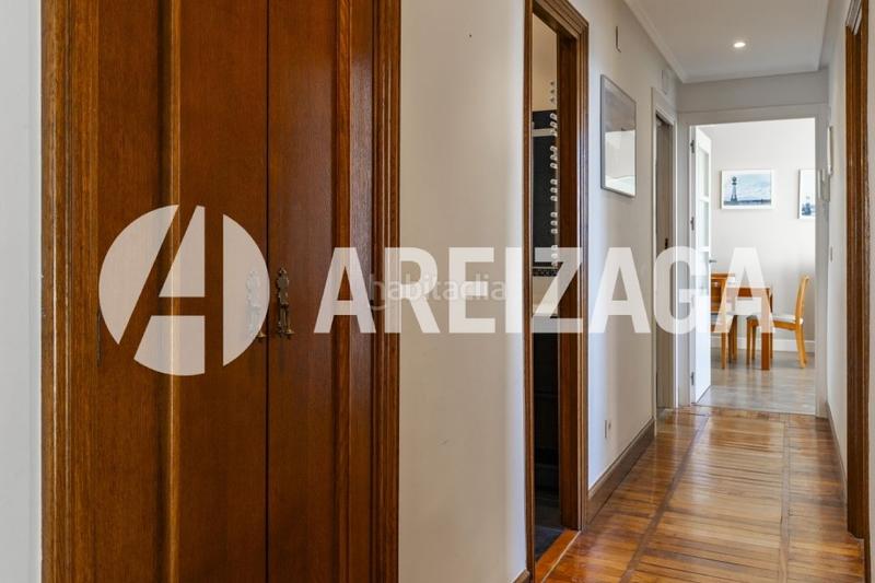 Foto 34e7104d-428e-4057-a81f-aa8acdf7838c. Piso en zurriola hiribidea 16 bis vivienda en 1 línea, chaflán, con vistas panorámicas al mar, en planta alta. en Donostia - San Sebastián