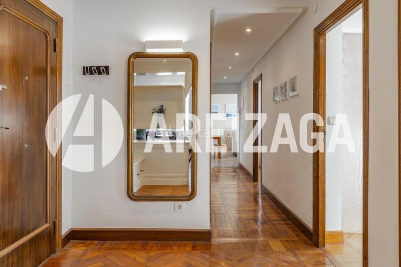 Foto 5afc9075-9079-43dc-b7fa-01afbe7720e6. Piso en zurriola hiribidea 16 bis vivienda en 1 línea, chaflán, con vistas panorámicas al mar, en planta alta. en Donostia - San Sebastián