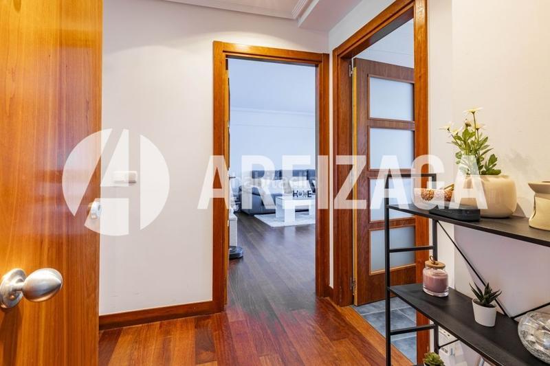 Foto 1a60b129-d91d-4922-8c91-6d7a82103298. Appartement dans juan astigarribia kalea 5 dans Antiguo Donostia - San Sebastián