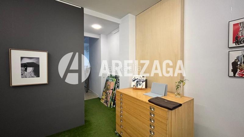 Foto f0bd8dea-4fd7-401c-8f25-d6c959c1613b. Location local commercial dans miguel imaz kalea 6 dans Donostia - San Sebastián
