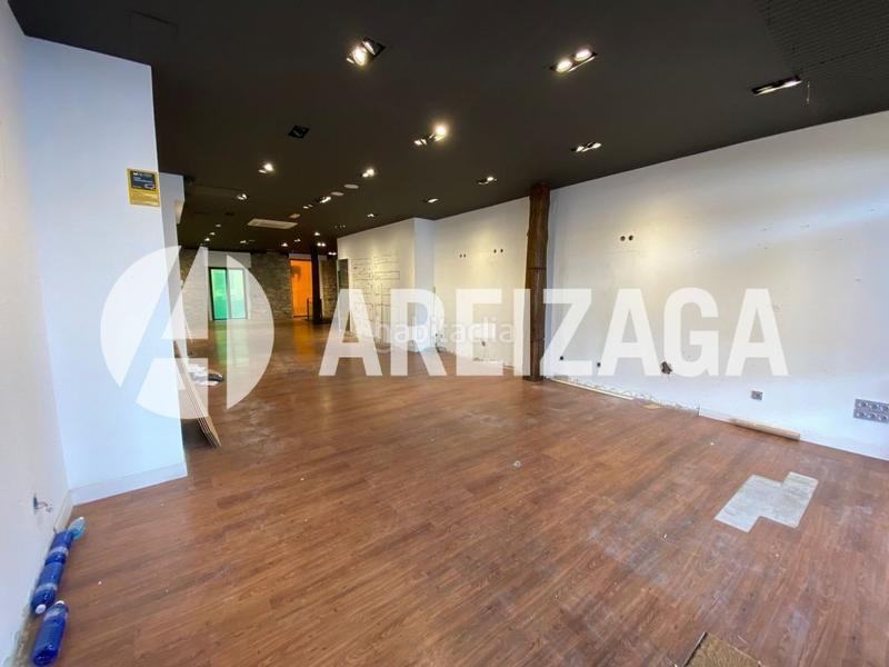 Foto f3349eca-0764-4e2f-8e44-1294b7392e60. Lloguer local comercial a legazpi kalea 7 a Área Romántica Donostia - San Sebastián