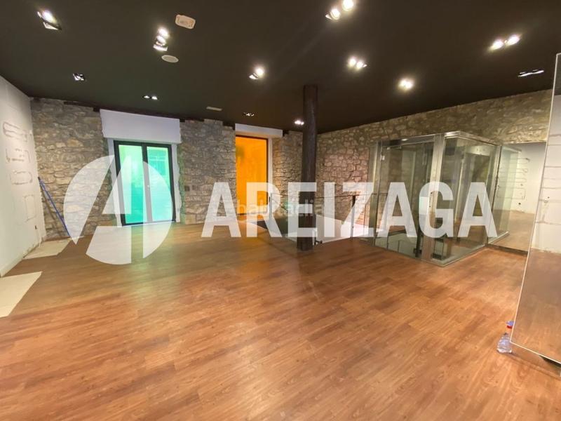 Foto 0fec85ad-1093-4a1b-b536-979ff248fbc7. Rent business premise in legazpi kalea 7 in Área Romántica Donostia - San Sebastián
