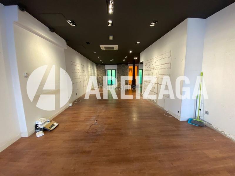 Foto 30759206-7583-44cb-b0be-014424533a05. Rent business premise in legazpi kalea 7 in Área Romántica Donostia - San Sebastián