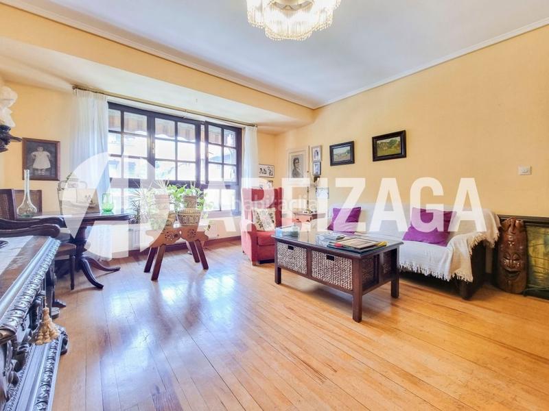Foto 31640b9d-078b-40d3-996e-ce7453ad1d09. Piso Aiete etxadi. vivienda de 3 habitaciones con garaje y trastero incluido. en Donostia - San Sebastián