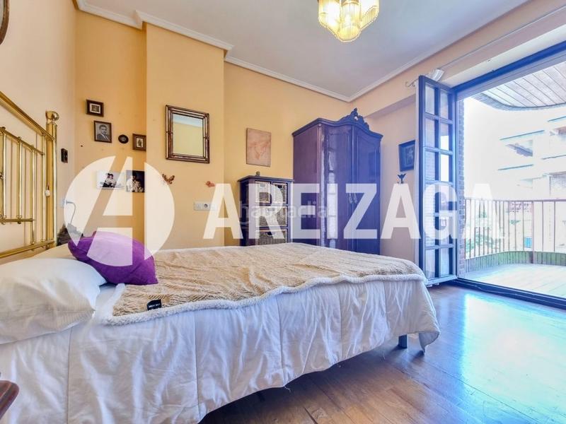 Foto 50f7aeb4-325d-4240-99bd-347cb1f7d0a7. Piso Aiete etxadi. vivienda de 3 habitaciones con garaje y trastero incluido. en Donostia - San Sebastián