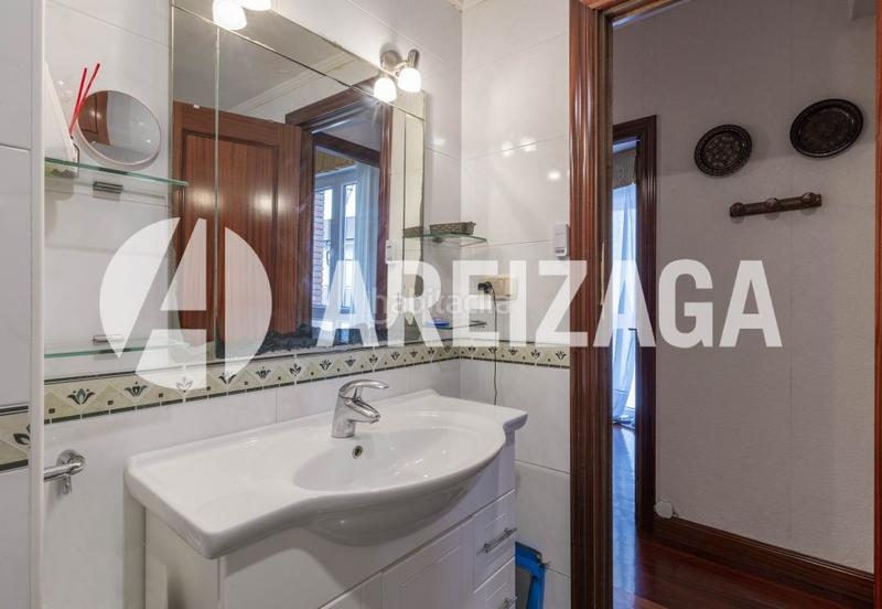 Foto 0b051084-bb1e-4748-87d5-7a50b98ff3ac. Appartamento con riscaldamento in Egia Donostia - San Sebastián
