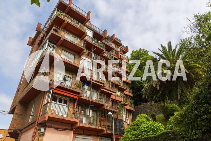 Foto 42de0bcf-4856-413a-8b8c-5ac09b5f2900. Appartamento con riscaldamento in Egia Donostia - San Sebastián