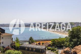 Casa a Del faro ibilbidea 29. Villa exclusiva con vistas privilegiadas en paseo del faro  san