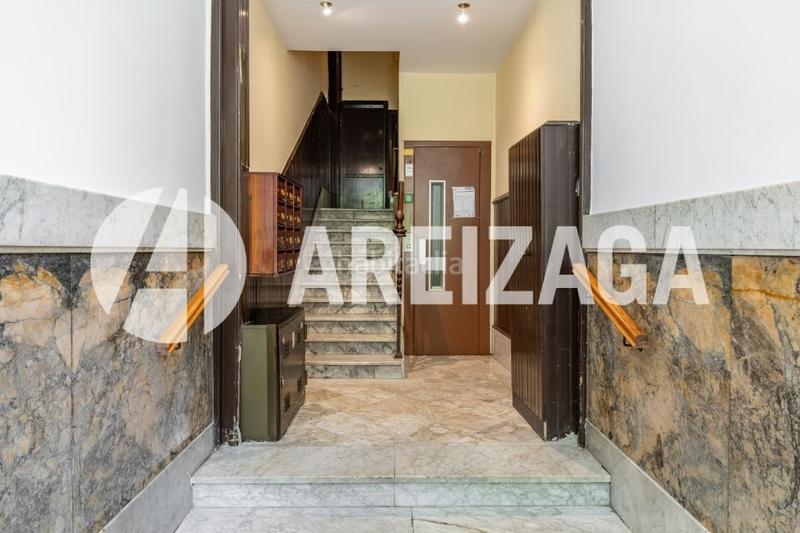 Foto 0a86a49c-8fbc-4b44-9254-365b0bb7d6c5. Piso  alto, exterior en calle miracruz, con 3 balcones, luminoso. en Donostia - San Sebastián