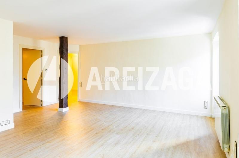 Foto a4c9c63b-fba7-4479-9d52-817d93927b66. Piso  alto, exterior en calle miracruz, con 3 balcones, luminoso. en Donostia - San Sebastián