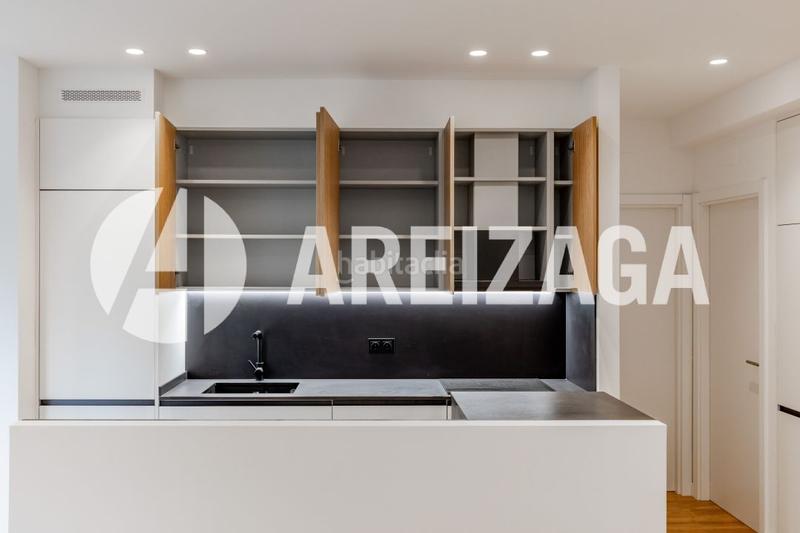 Foto a1556104-dcbf-4eb7-a97a-92069800c40f. Appartamento in pedro egaña kalea 5 in Área Romántica Donostia - San Sebastián