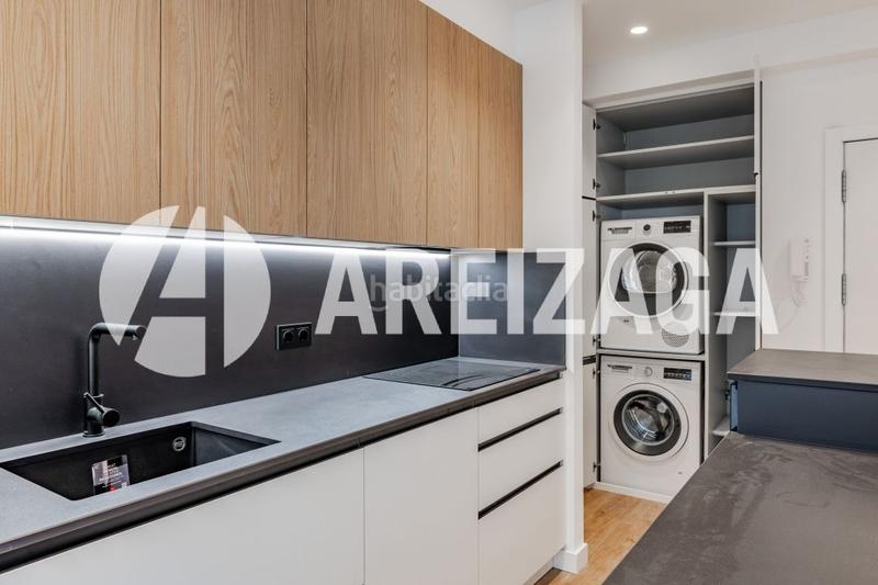 Foto b8783af8-e021-4907-a934-4aa197b40193. Appartamento in pedro egaña kalea 5 in Área Romántica Donostia - San Sebastián