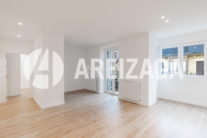 Foto b975c923-8912-48bf-8b6b-d62b400e4027. Appartamento in pedro egaña kalea 5 in Área Romántica Donostia - San Sebastián