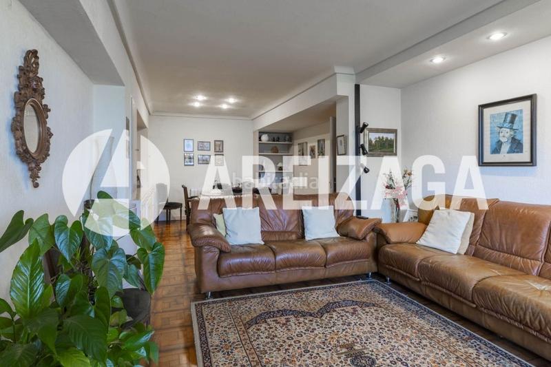 Foto 0ad79943-cc82-491c-ac7d-1fb117e1abec. Casa con riscaldamento parcheggio piscina in Miracruz Donostia - San Sebastián