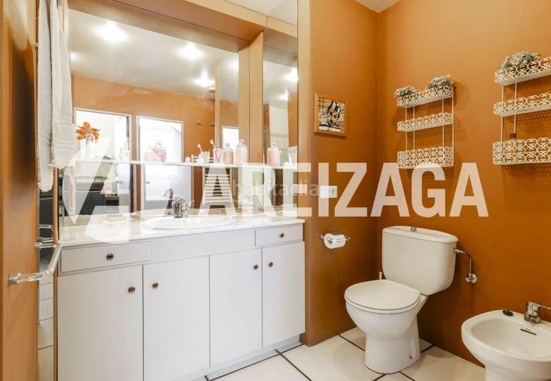 Foto 0c3b158b-aa8b-4565-90f4-5367d8569ff6. Casa con riscaldamento parcheggio piscina in Miracruz Donostia - San Sebastián