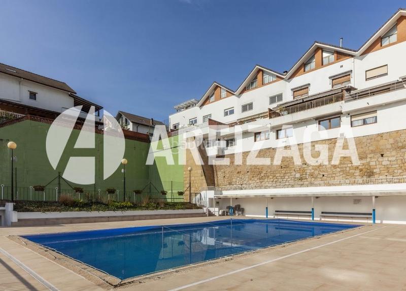 Foto 0f9b5077-bcf8-40ee-af76-f9cf59d6d313. Casa con riscaldamento parcheggio piscina in Miracruz Donostia - San Sebastián