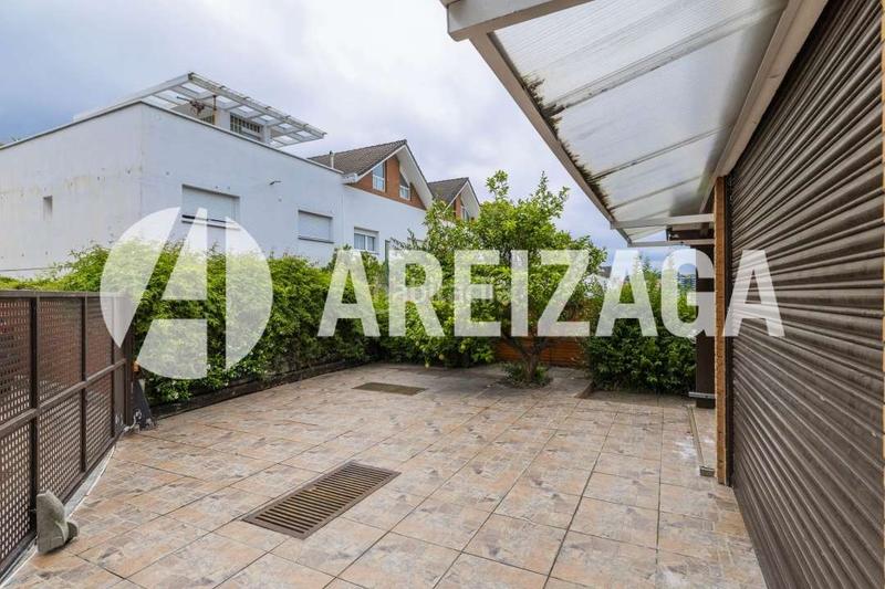 Foto 3709a889-02c5-4ddb-b2ee-2cf5b0ec7377. Casa con riscaldamento parcheggio piscina in Miracruz Donostia - San Sebastián