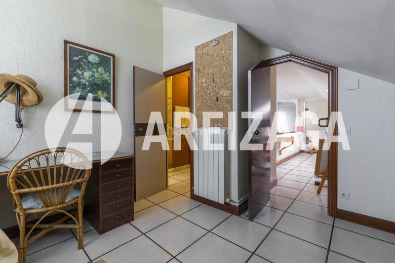 Foto 79881836-ebaa-44b0-a41c-59c95120fc4e. Casa con riscaldamento parcheggio piscina in Miracruz Donostia - San Sebastián