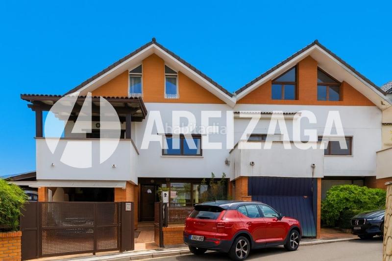 Foto c588aaa6-b7b4-4358-b444-137cf008afc8. Casa con riscaldamento parcheggio piscina in Miracruz Donostia - San Sebastián