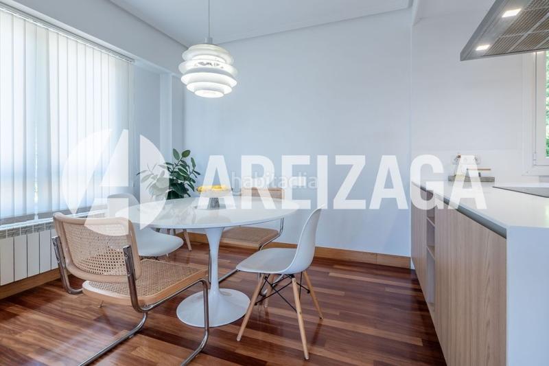 Foto 090e2d4a-203f-4fb8-867b-9e9280dbf749. Appartement avec chauffage parking dans Ategorrieta-Ulía Donostia - San Sebastián