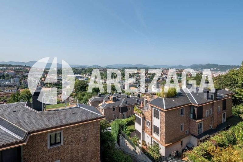 Foto 1993c1f7-30f3-4c2c-b9ee-d94fd3a630bb. Appartement avec chauffage parking dans Ategorrieta-Ulía Donostia - San Sebastián